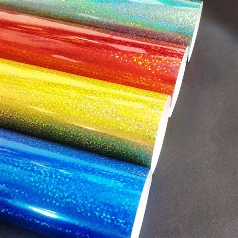 Cricut Premium Vinyl Holo Sparkle 30.5x120cm (Silver); 1 roll 12" x 48" (30.5 cm x 122 cm); Recommended for indoor use; Lies flat without tunneling or bubbling for a perfect cut; Easy to weed, effortless to apply for a sparkly holographic effect